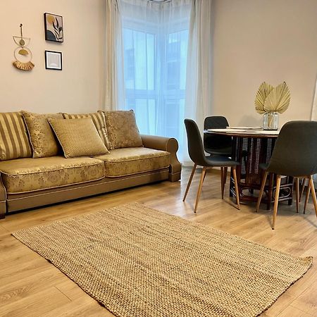 Oldtown Retro Apartment By Marina With Balcony For 6 People Gdansk Ngoại thất bức ảnh