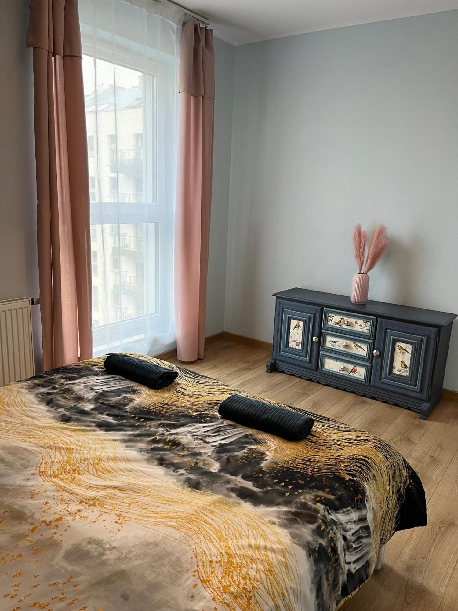 Oldtown Retro Apartment By Marina With Balcony For 6 People Gdansk Ngoại thất bức ảnh